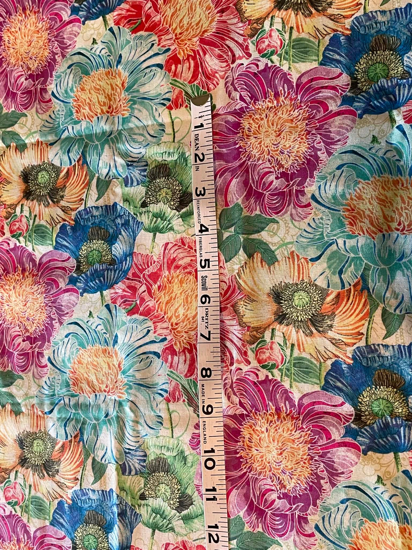 Multi colored chrysanthemums and poppies - Sold by the 1/2 yard.